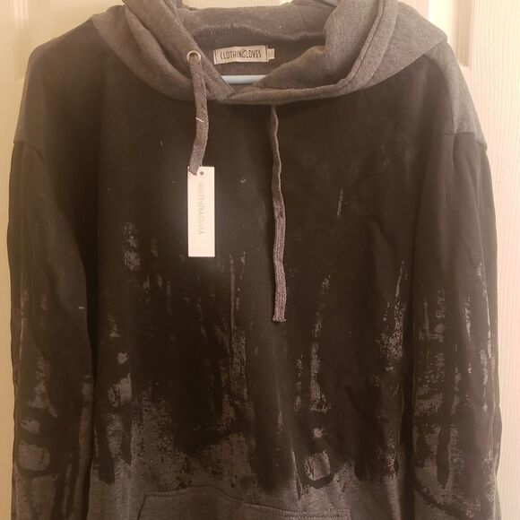 Two tone design black hoodie - Picture 1 of 4